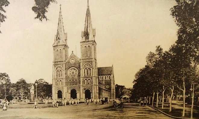Nhà thờ Đức Bà Sài Gòn